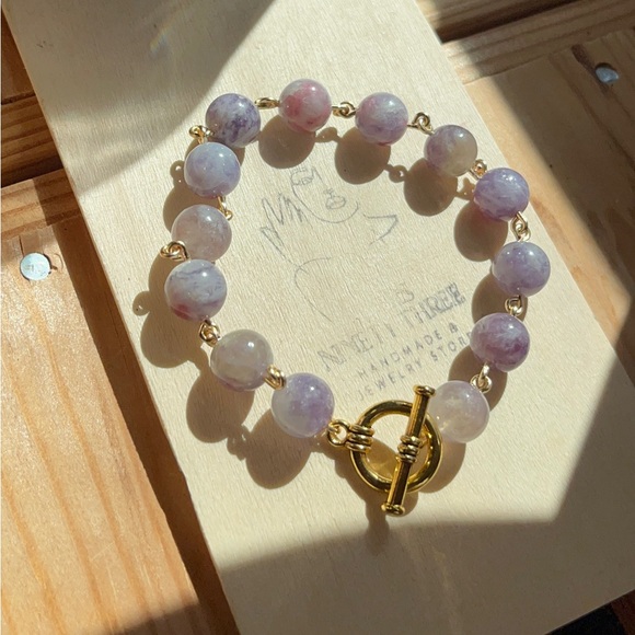 UNICORN QUARTZ - Picture 2 of 2